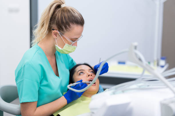 Best Broken Tooth Emergency  in Ipswich, SD